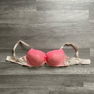 Victoria’s Secret bra